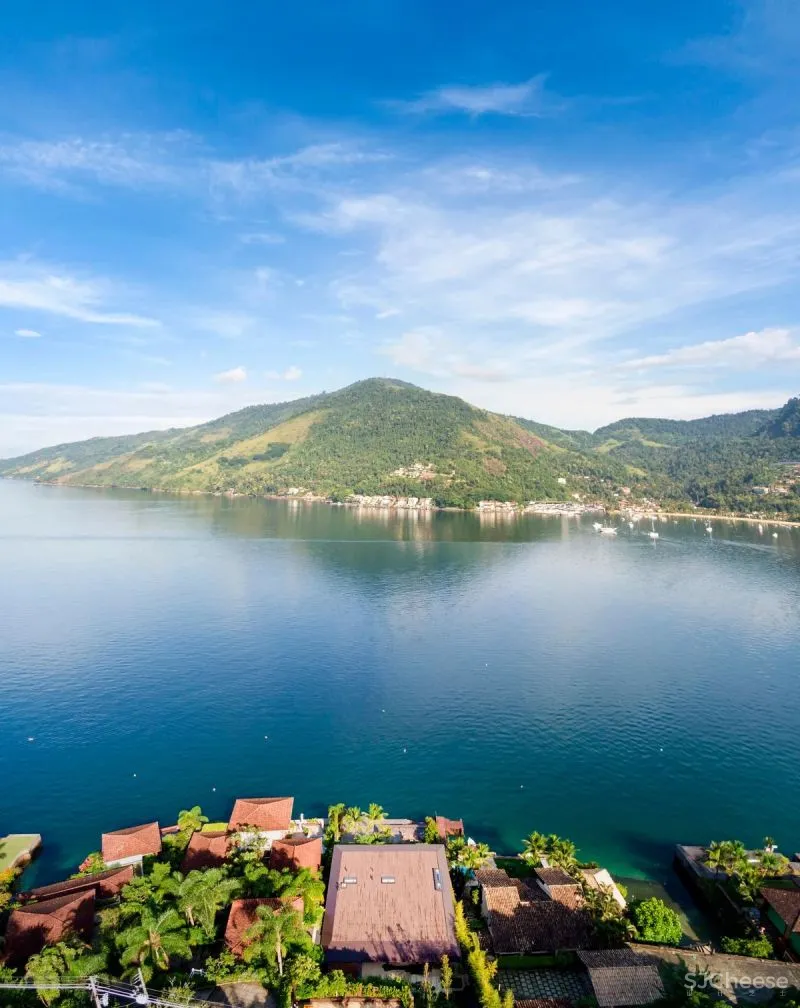 尊重自然，让建筑退让 Jacobsen