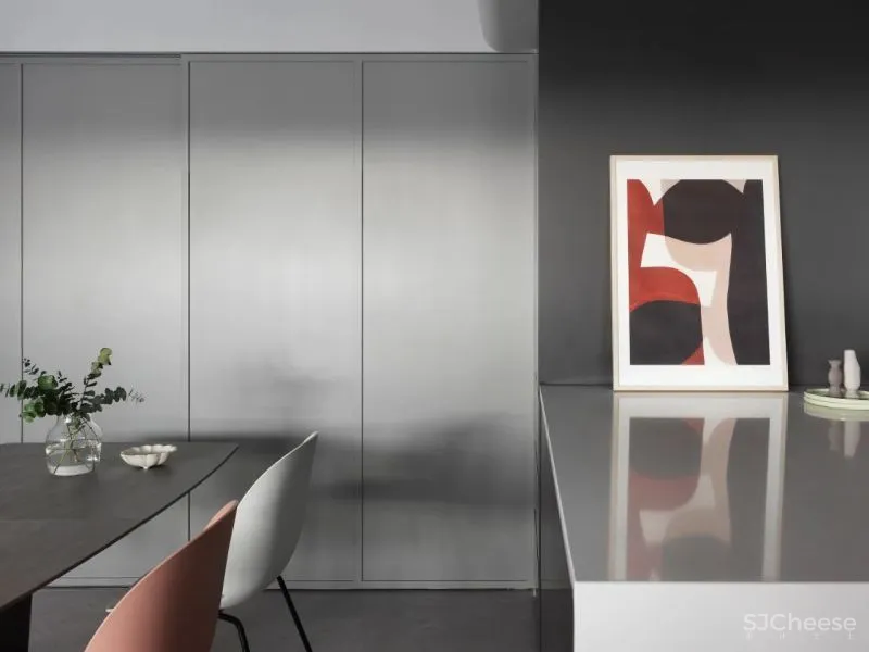 99㎡一家四口的家,灰感轻奢,优雅极致