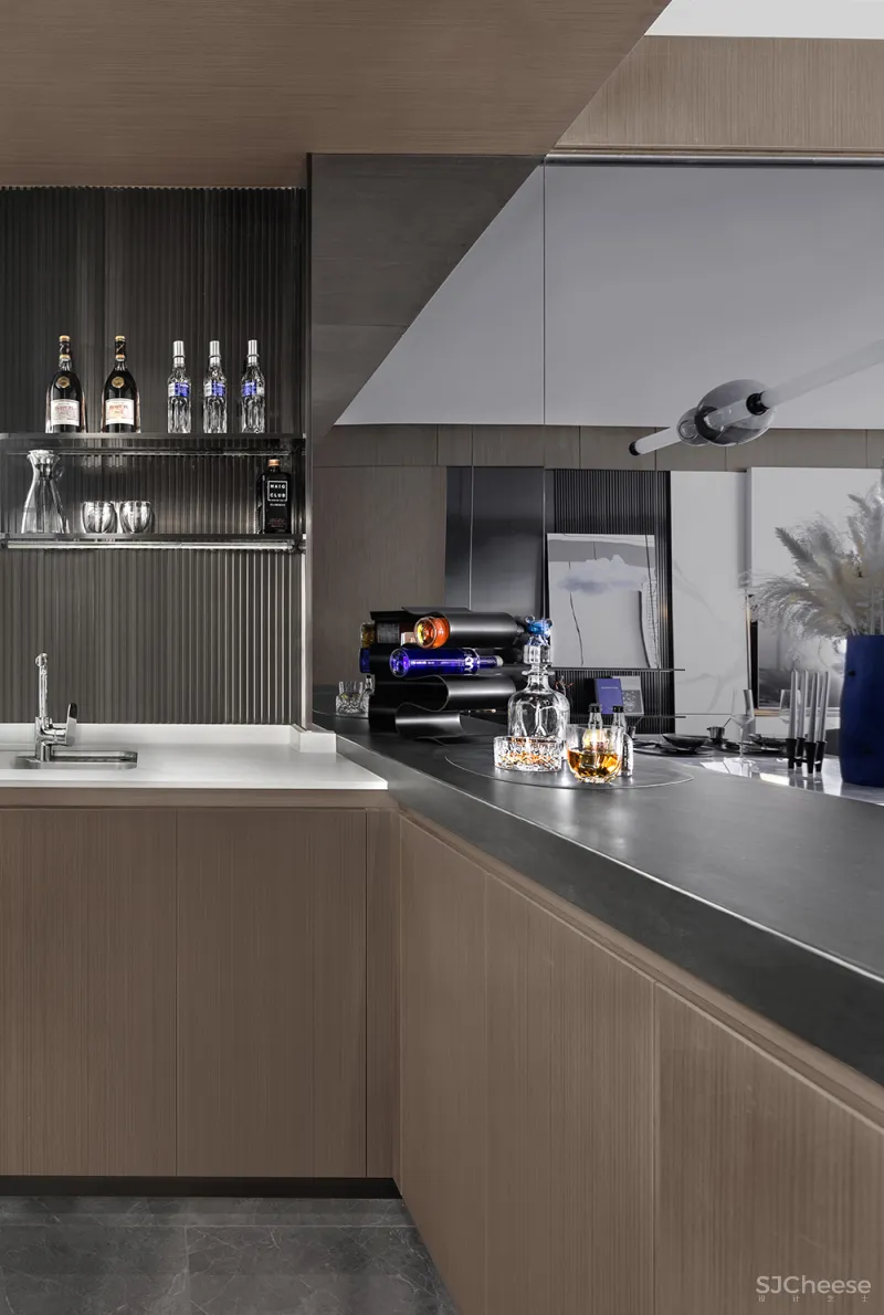 岳蒙:白 N色,简朴至极的高级!