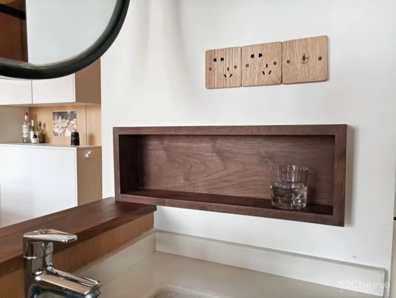 摄影师买下53㎡小公寓,原木、收纳、猫咪别墅...把“日杂风”带回家!