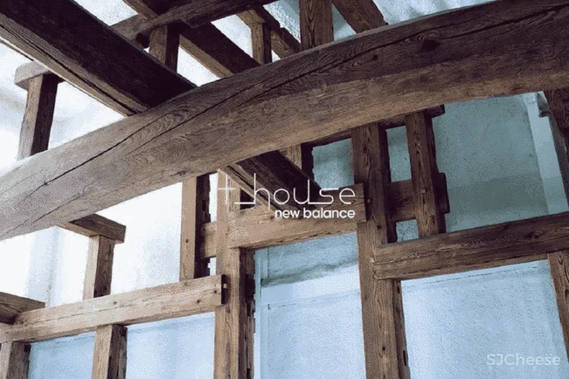 叫板星巴克!日本“网红”设计师,把老厂房改造成咖啡馆,价值47亿,吸引千万人打卡!