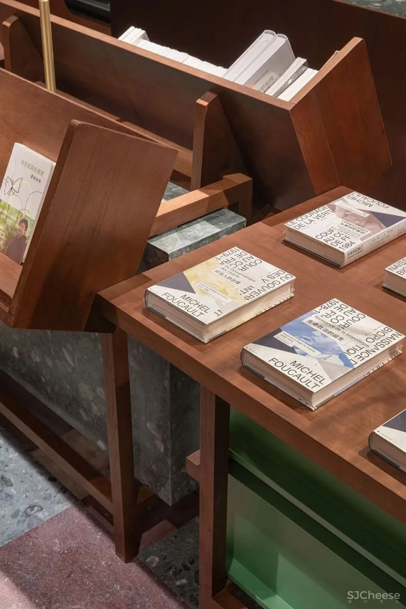 新作 回归日常阅读和诗意 普通读者书店,杭州 西涛设计工作室