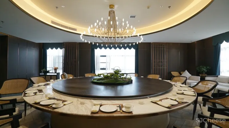 朗生案例 |「山东·兰园酒店」在园林生态里,沐浴暖阳、漫步云端