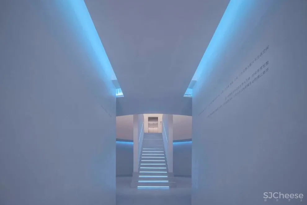 汤山云夕博物纪—矿坑石料雕琢的美学空间,是酒店也是美术馆