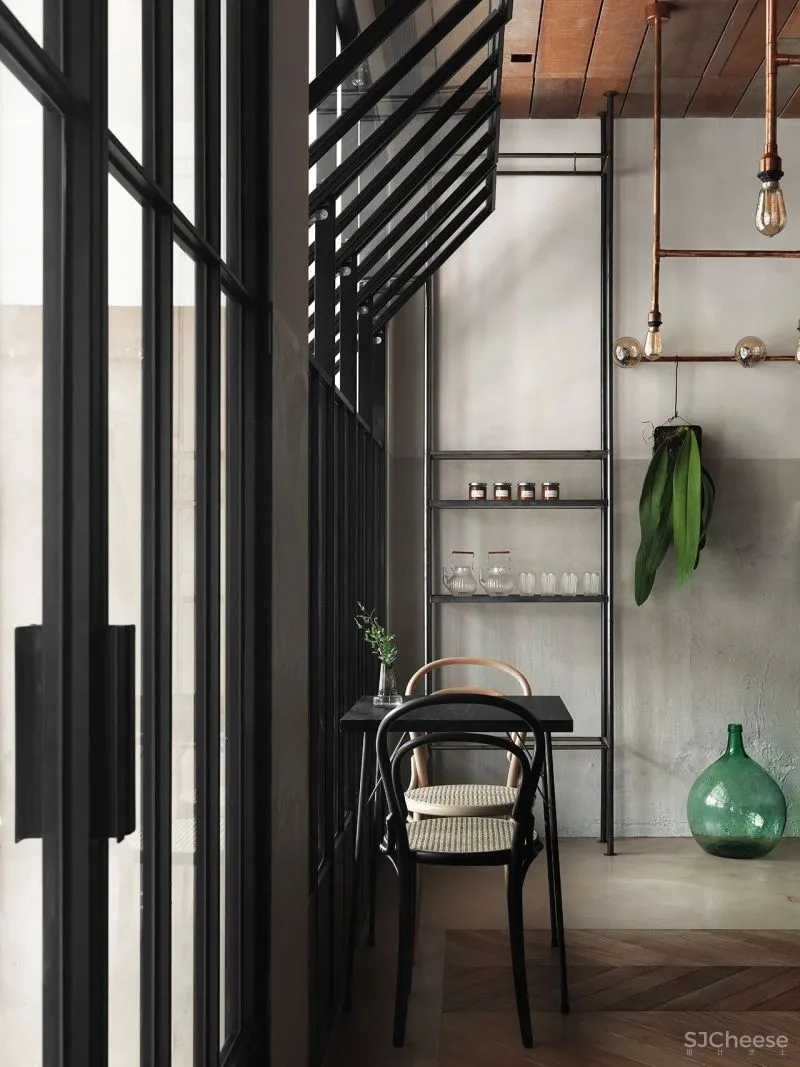 工业简洁的精品烘焙店,台北