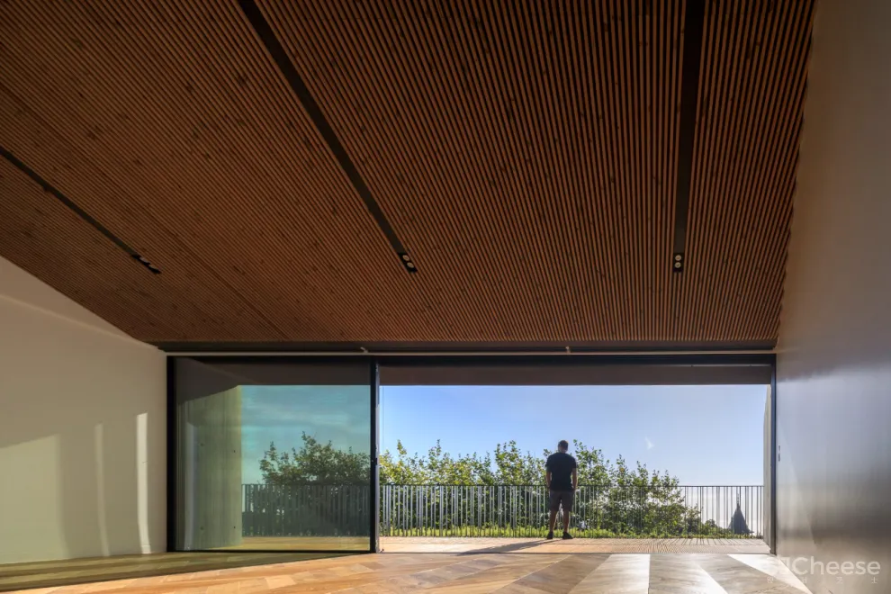 外墙个性内装简单的精装公寓，简约自然才是未来趋势