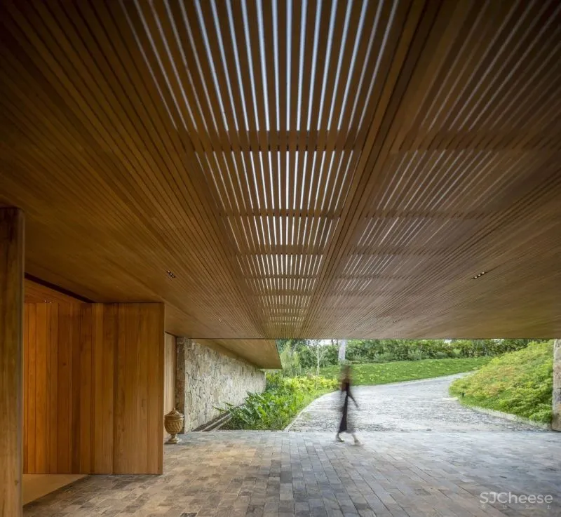 尊重自然，让建筑退让 Jacobsen