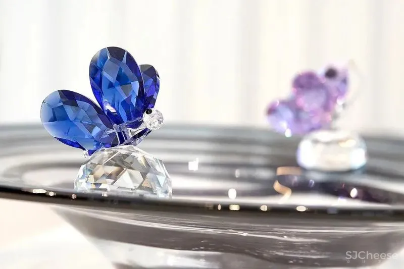 天空之境，自由起舞 ：赣电华府营销中心 六艺源设计