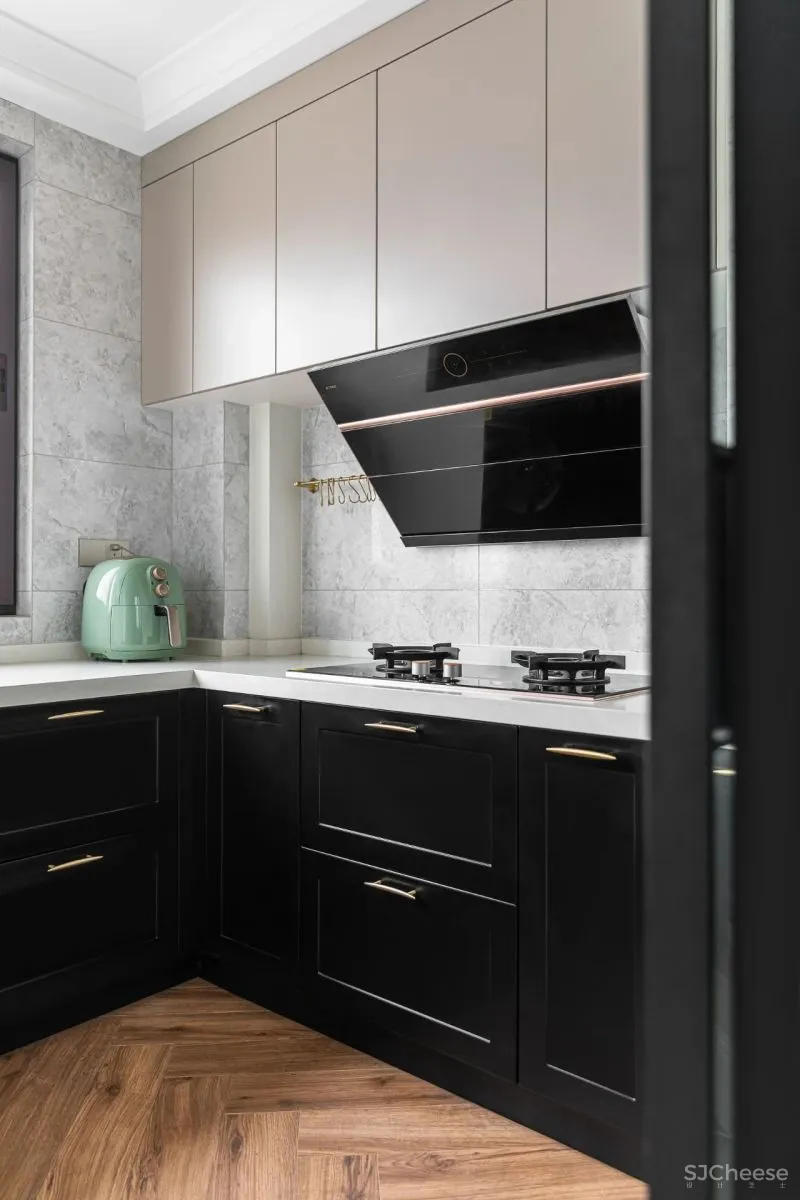 石膏灯盘上墙,这个家美的不像话 花漾美作