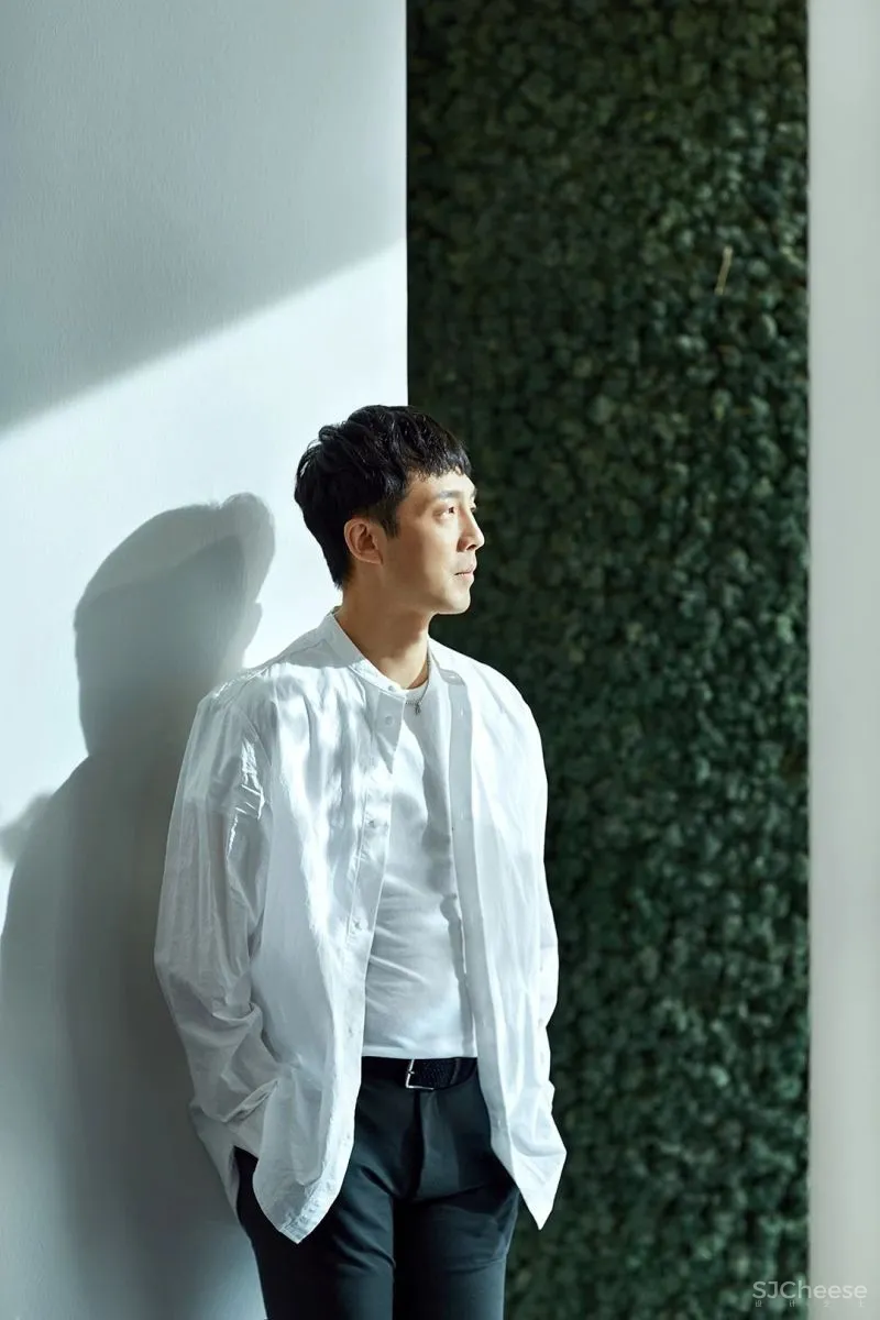 红山设计 自然延展的纯粹空间,气质十足的ECCO总部办公