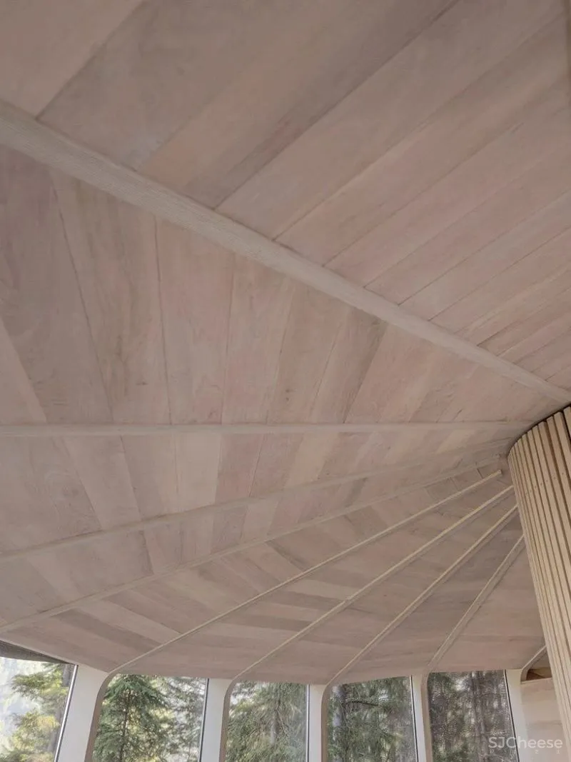 挪威，奥达，木巢 Helen Hard