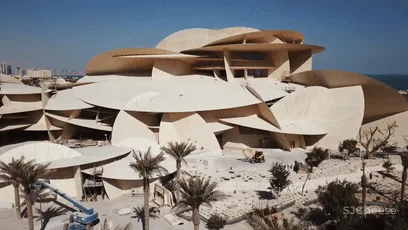 因追求完美，赔偿甲方13.6亿！这位“变态”建筑师，在岩石中凿了个酒店！