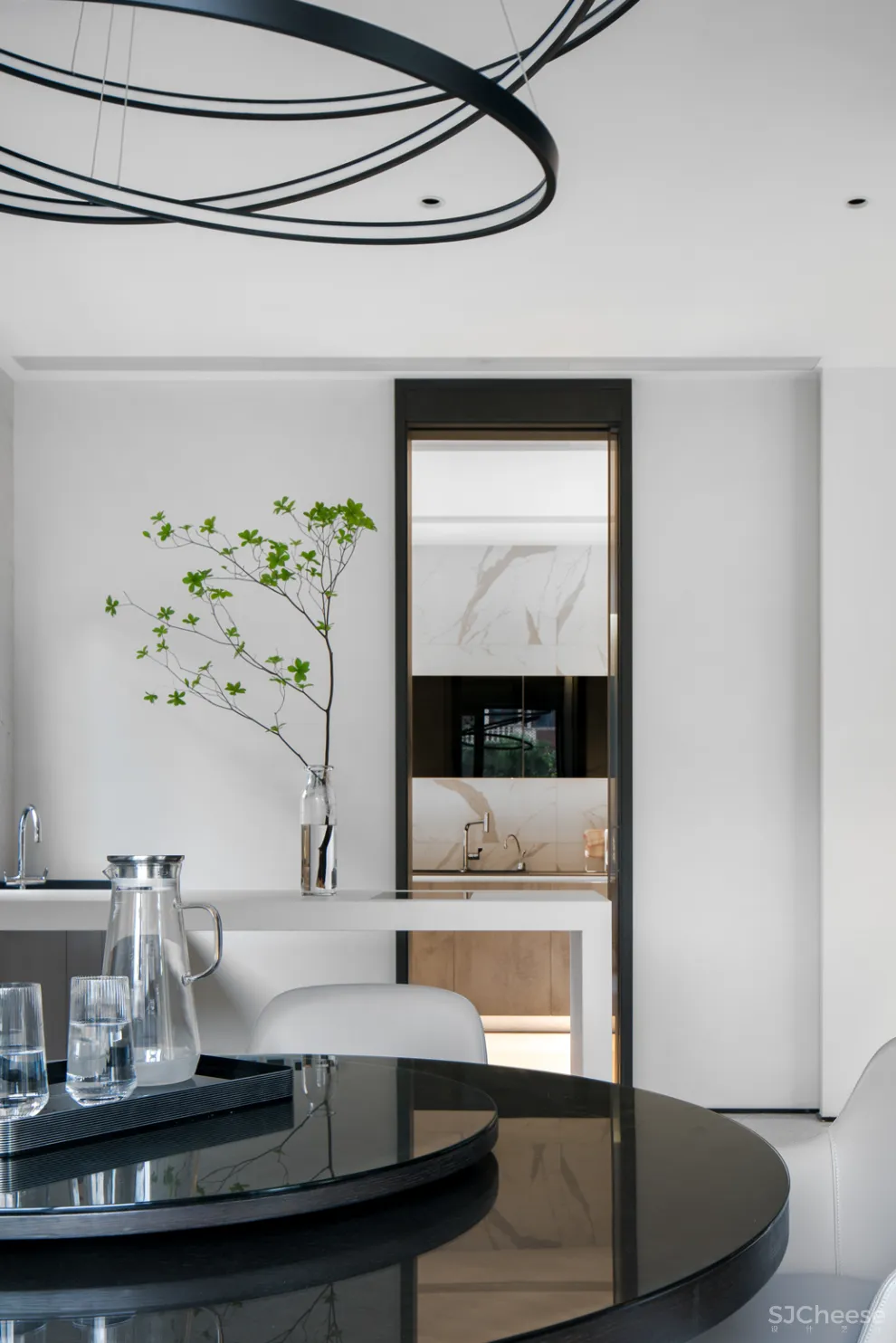 刘宏新作 简约,是另一种形式的高级与奢华