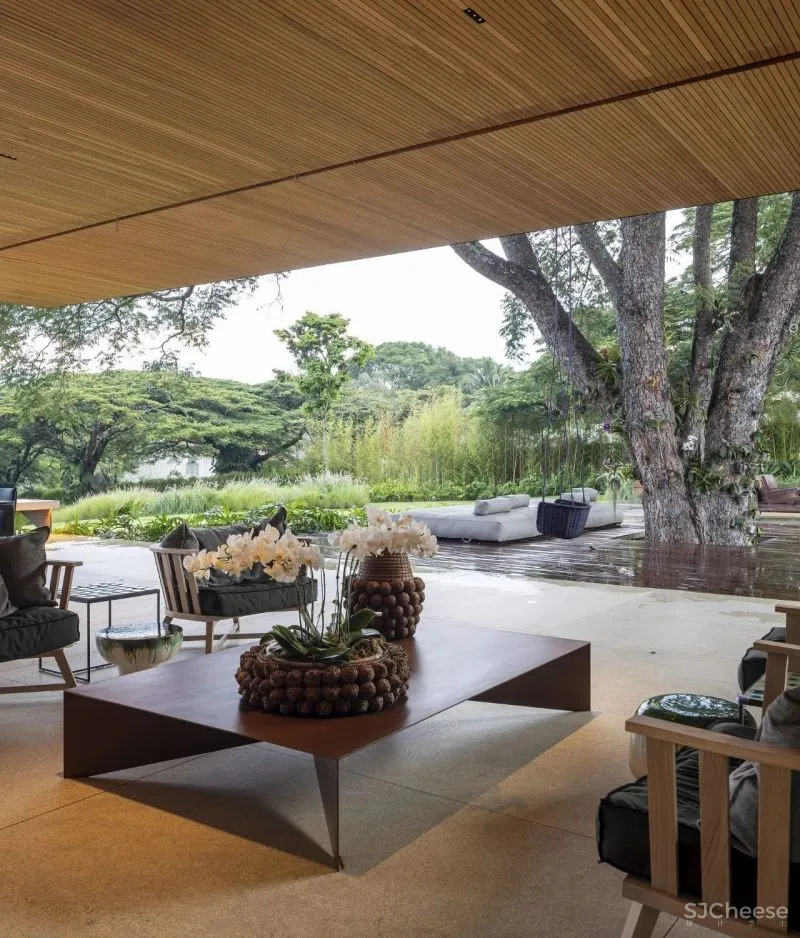 尊重自然，让建筑退让 Jacobsen