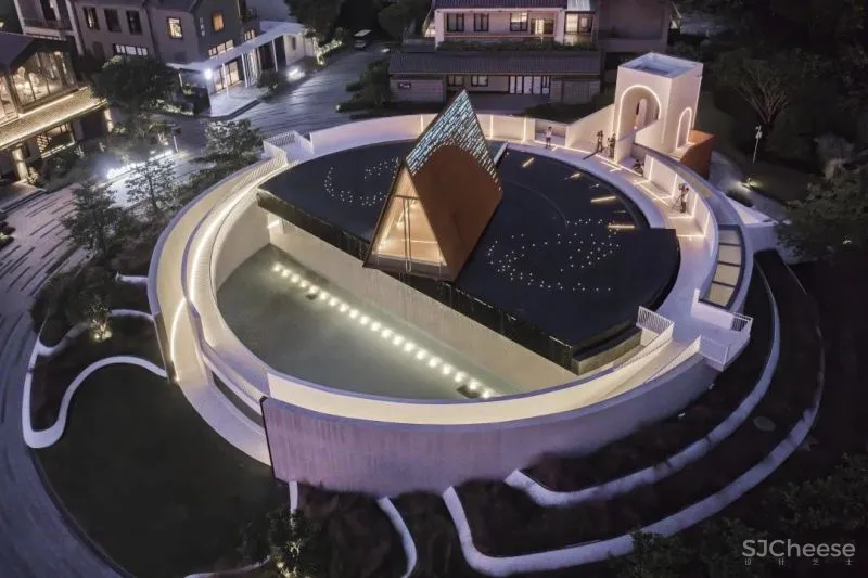 海天之间,刹那即永恒——三亚保利浅海时光里追光礼堂 联创设计