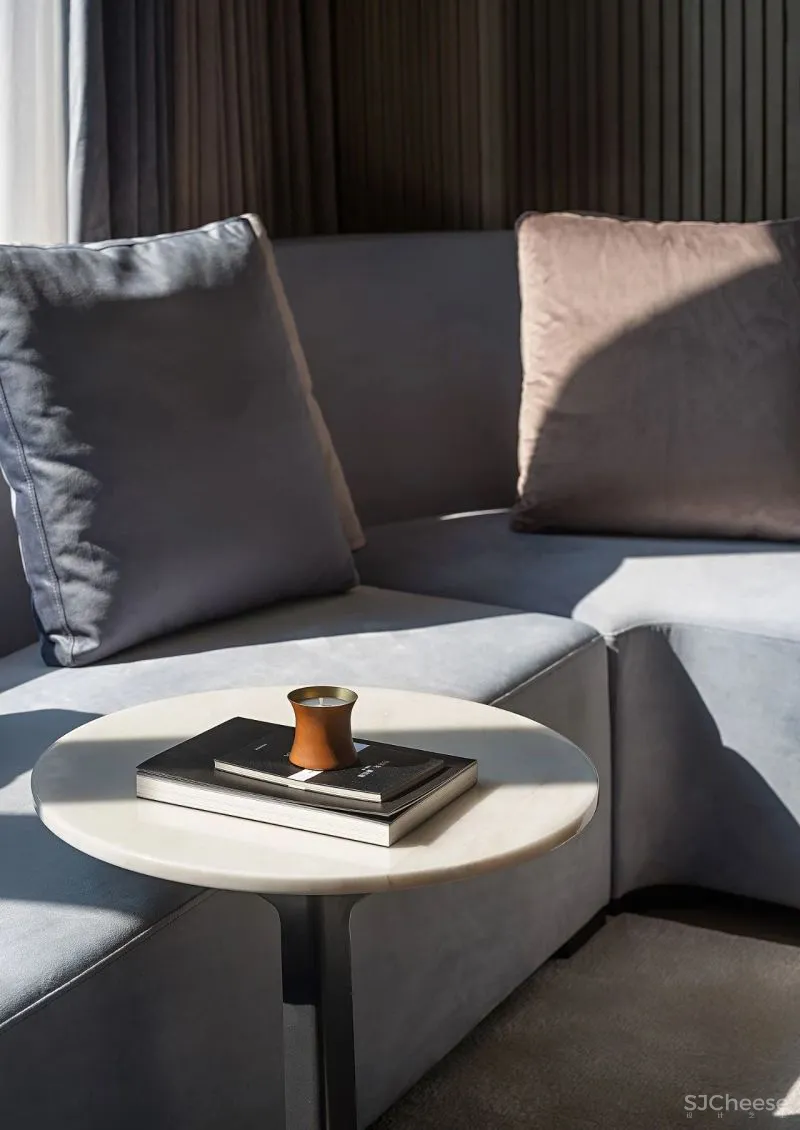 鸿艺源设计:260m²精奢大平层,清享静谧闲适生活!