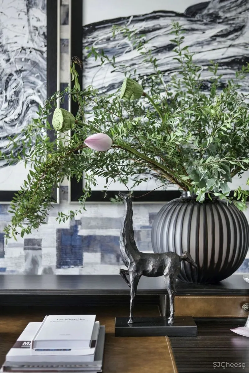 梁志天作品:万科安品园舍别墅,文雅和畅的当代写意 !