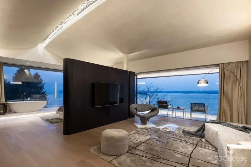 长江边上的艺术酒店 以游轮为主题的乐享空间