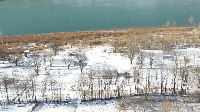 被《跑男》取景的中国小摩洛哥,还是个大佬云集的民宿集群,去年我就抢先打卡了!