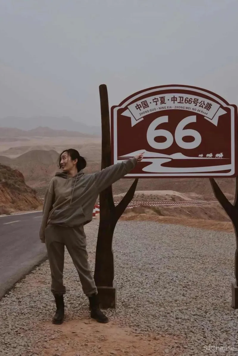 被《跑男》取景的中国小摩洛哥,还是个大佬云集的民宿集群,去年我就抢先打卡了!