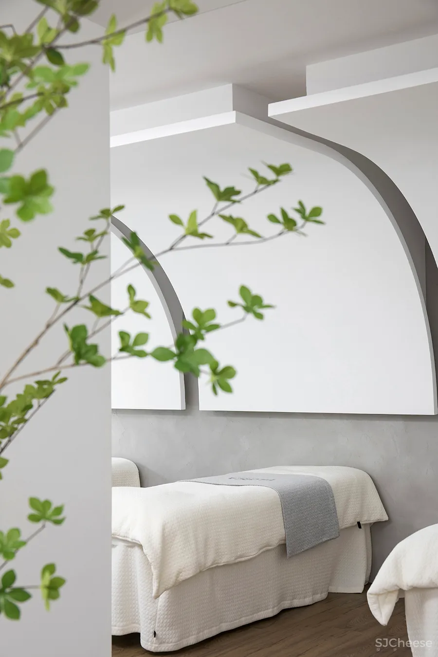 质感建筑设计 • B-M美颜社|营造山丘意境融入街区的美容空间