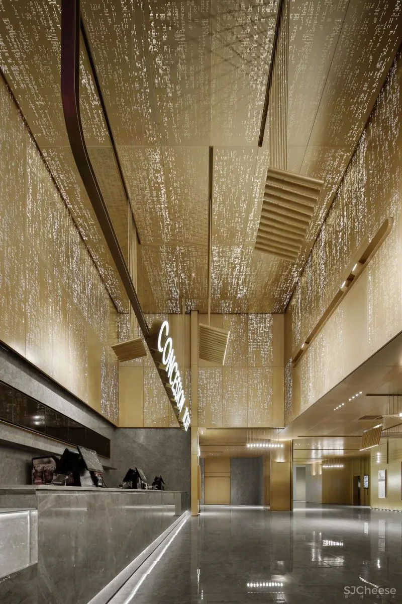 未来感爆棚,玩转影像化信息流的影院空间丨壹正企划 罗灵杰-龙慧祺