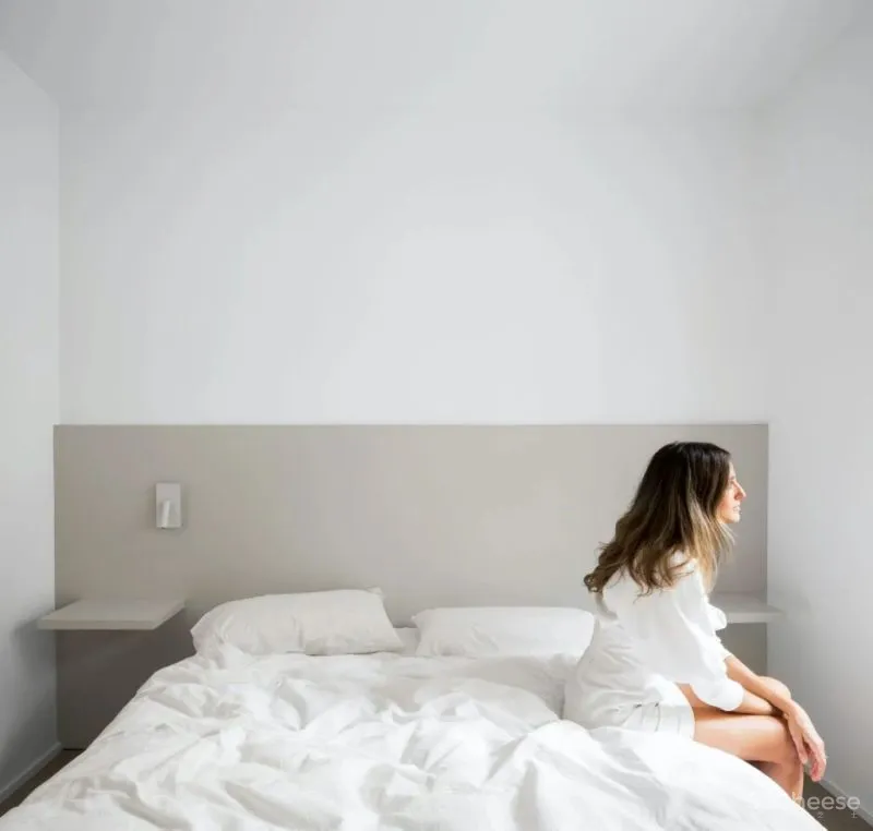 西班牙极简住宅,灯带设计,太高级了!