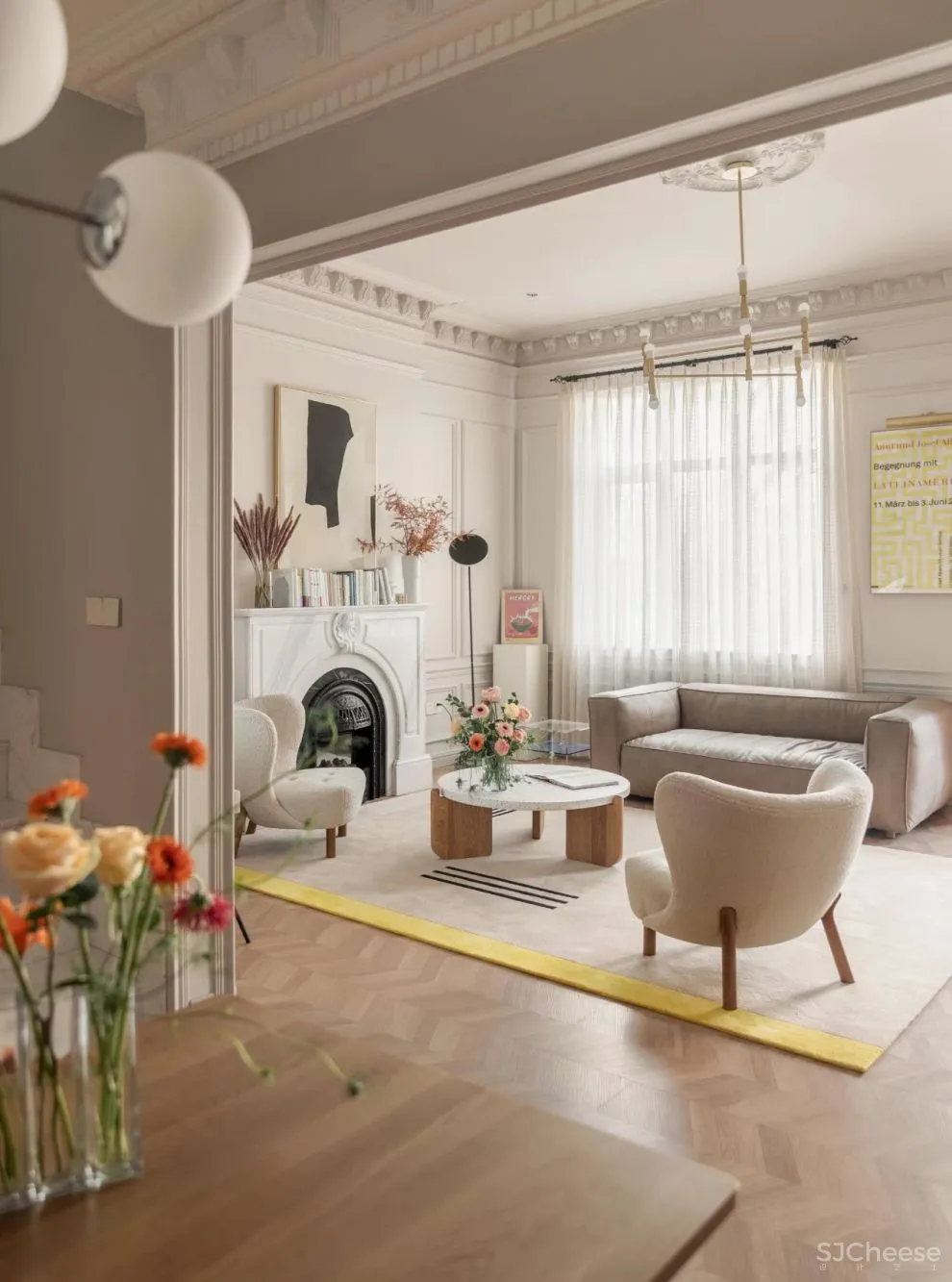 奶油白 焦糖棕，诠释优雅浪漫的法式风情｜双宝设计
