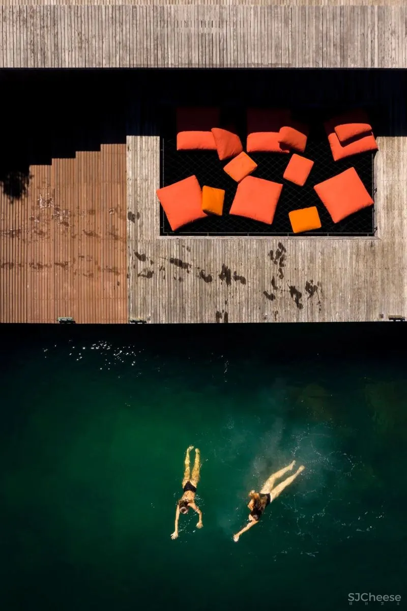 尊重自然，让建筑退让 Jacobsen