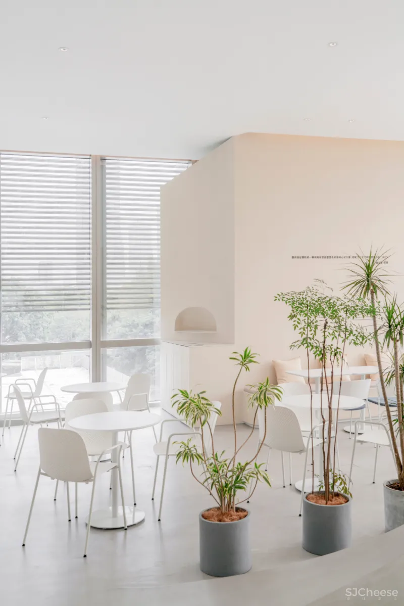 不相信地域主义的建筑师,竟在深圳创造出160㎡的“地域主义”「未来商店」?