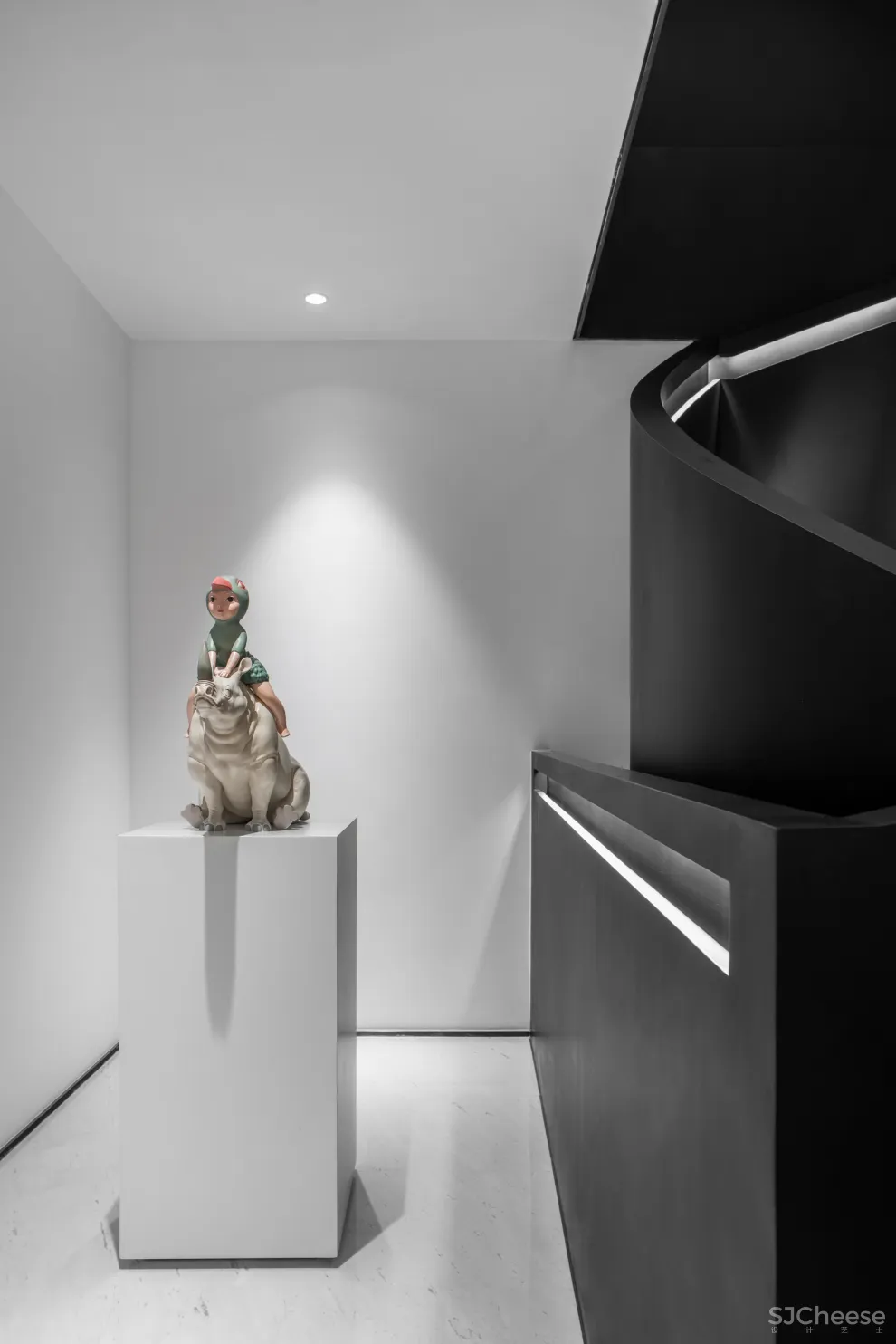 刘宏新作 简约,是另一种形式的高级与奢华