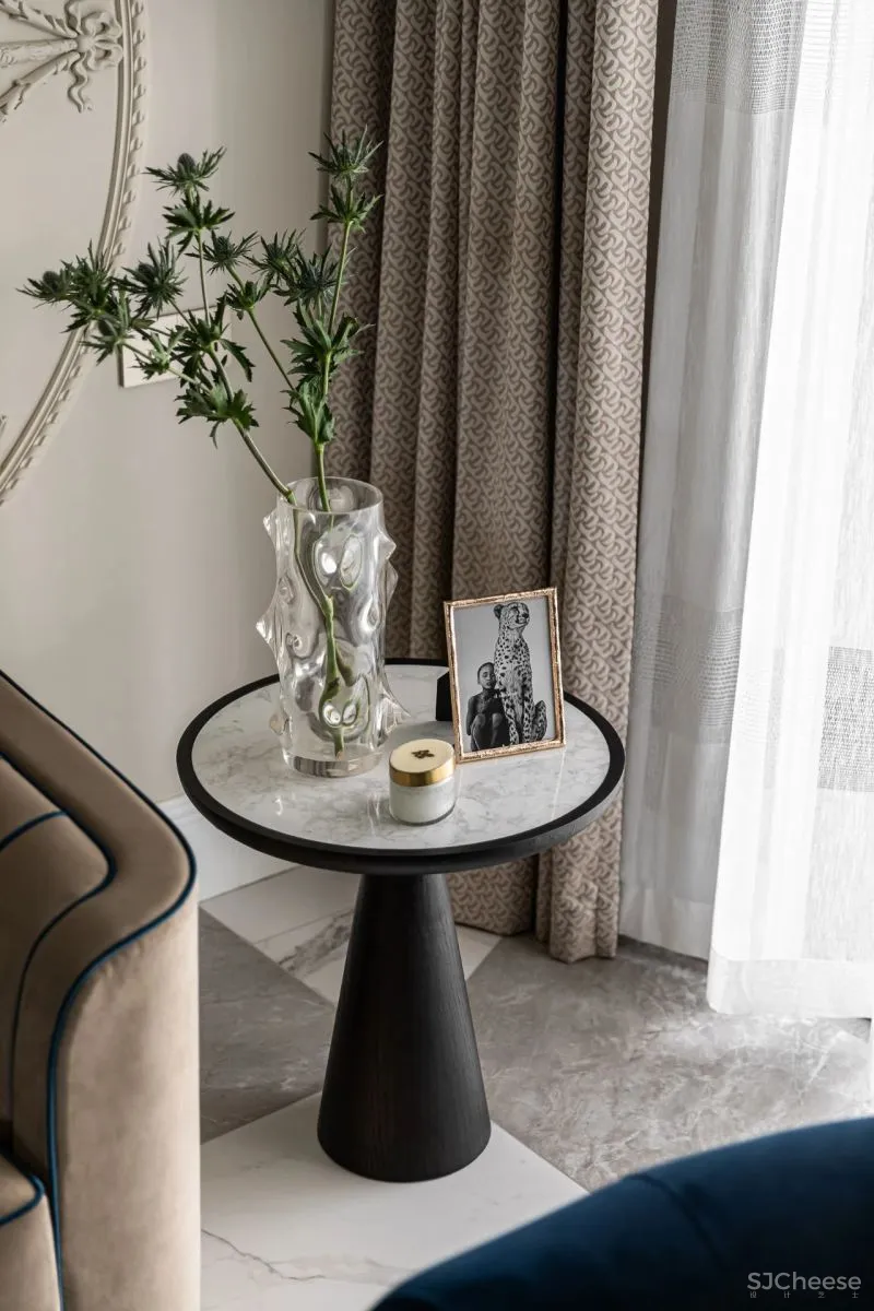 石膏灯盘上墙,这个家美的不像话 花漾美作