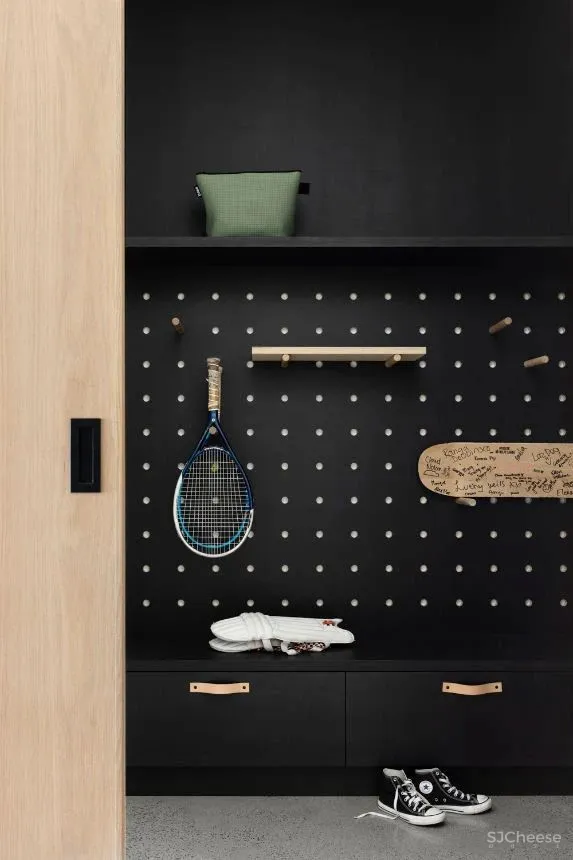 全开放 高级黑，个性鲜明的极简住宅！