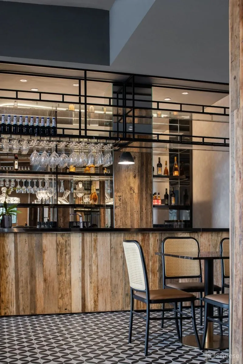 辛视新作|广州老街的小酒店