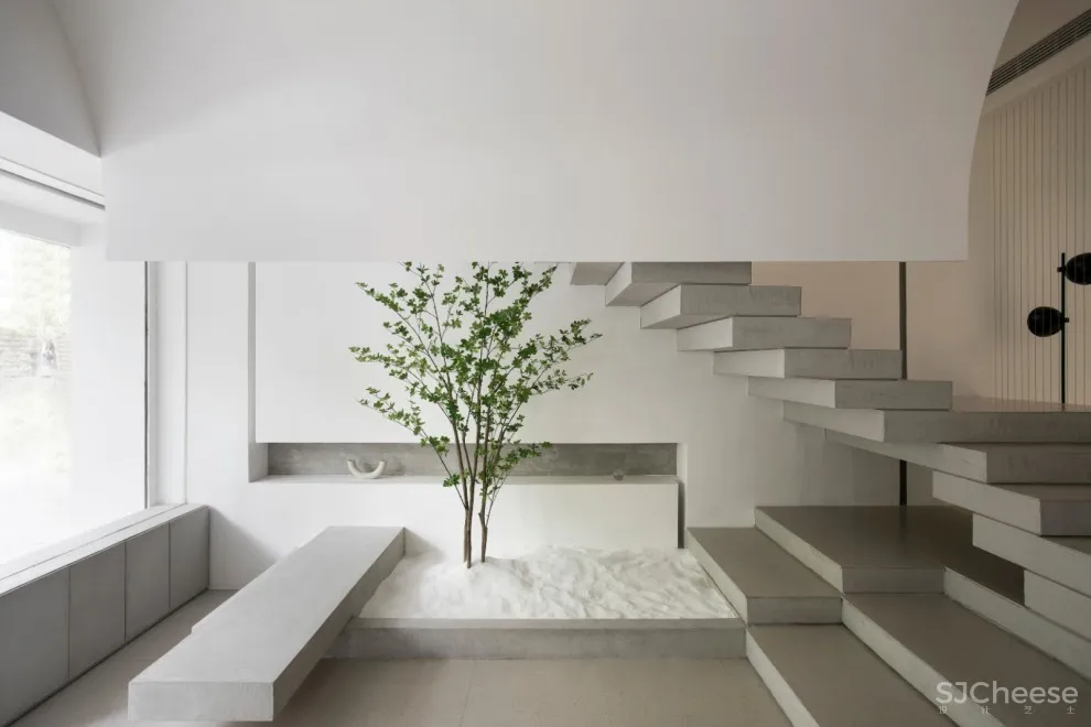 PADSTUDIO质感建筑设计 | 城市山丘-B&M美颜社