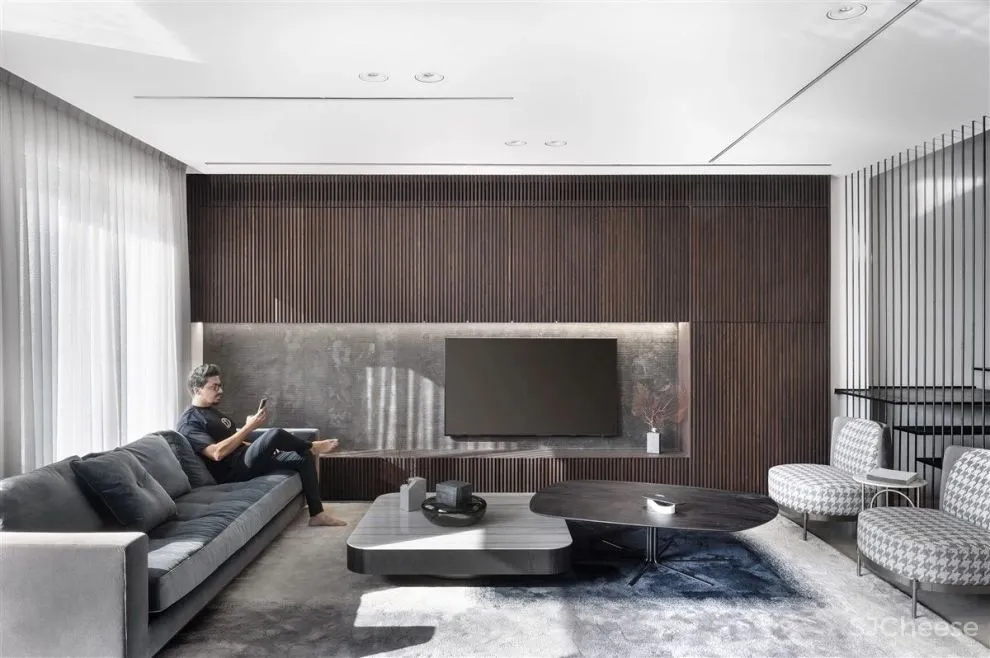 315㎡极简私宅,雅奢!