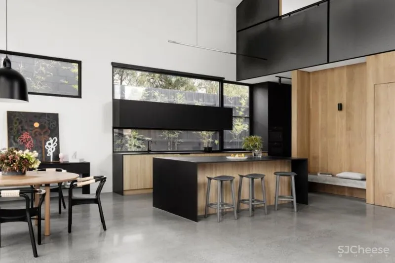 全开放 高级黑，个性鲜明的极简住宅！