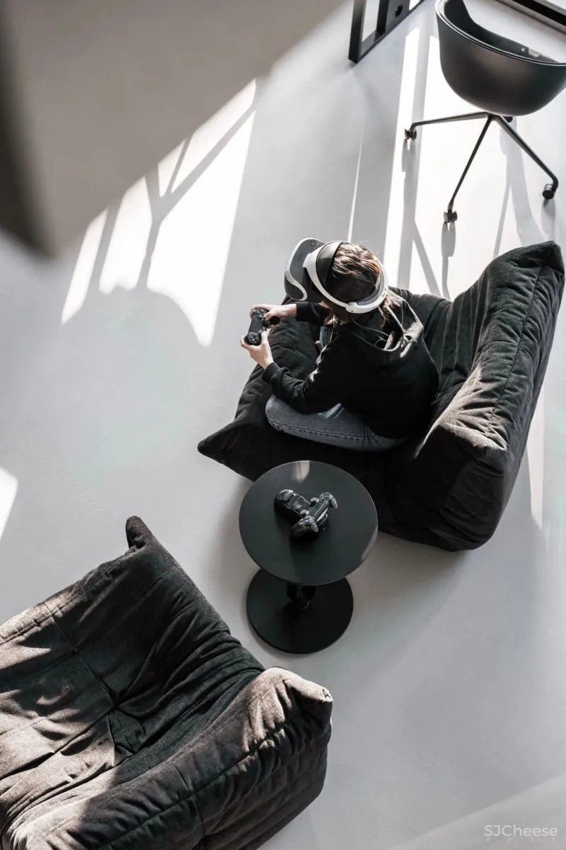 多元形式下的思维碰撞 ArtHouse 「星作」