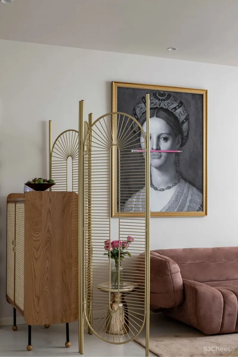 “书迷”教师夫妻的复古家,客厅卧室打通,餐厅放阳台,90㎡显大3倍!美呆!