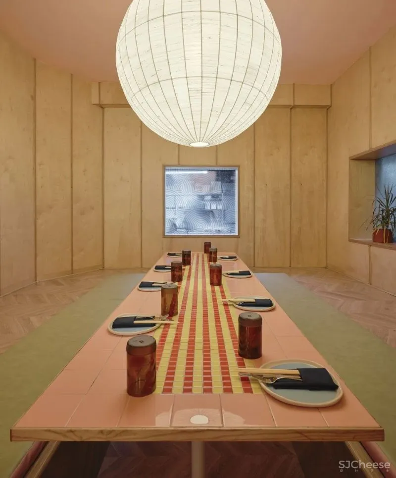 新作 LUCKY CHAN 寿司店,印度 MAIA Design Studio