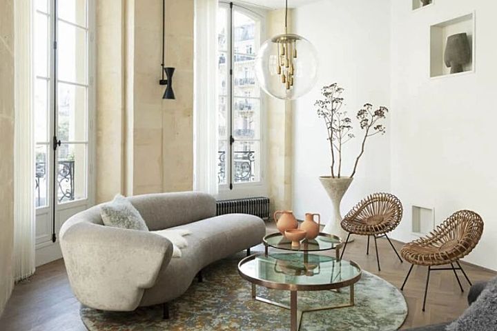 这房子300年了,重装之后发挥着法式的浪漫与优雅