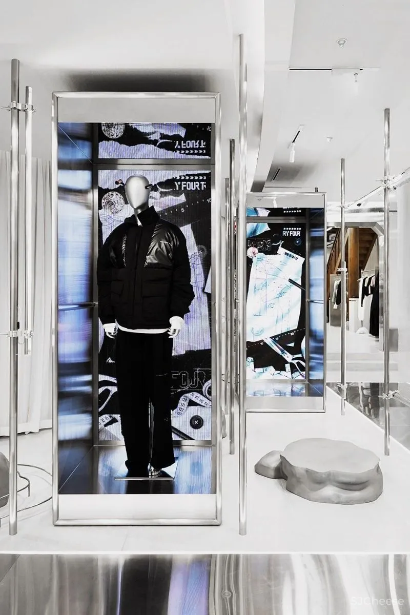 新作 FOURTRY SPACE潮流生活体验空间,成都 STUDIOLITE