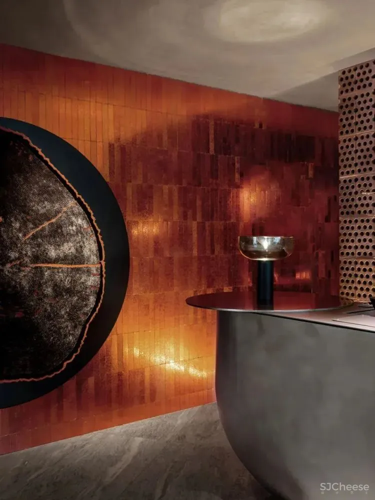 什么是网红电镀金属砖?