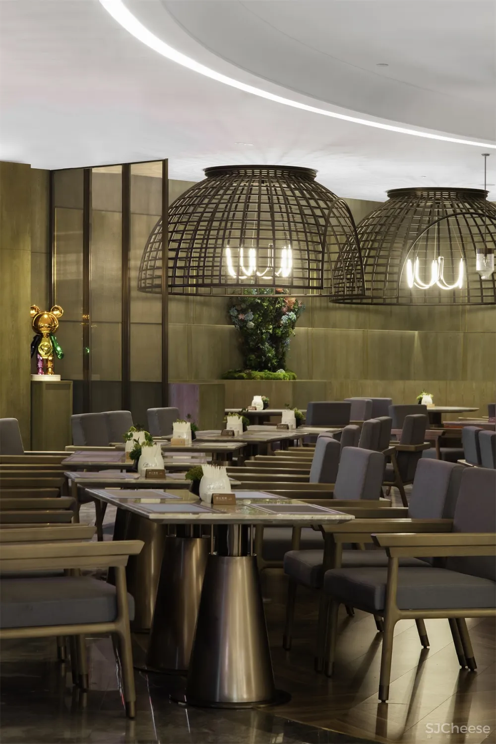 于自然与艺术间,焕新居住体验 ——乌海蓝梦酒店丨北京非设计