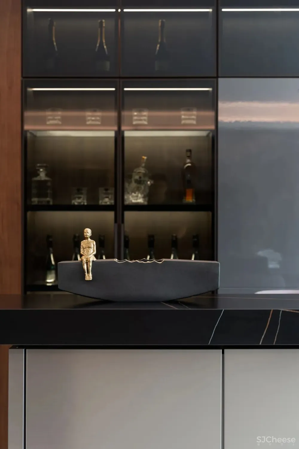 锐度设计丨绿地·麓云国际样板间：轴心时代，塔尖风尚