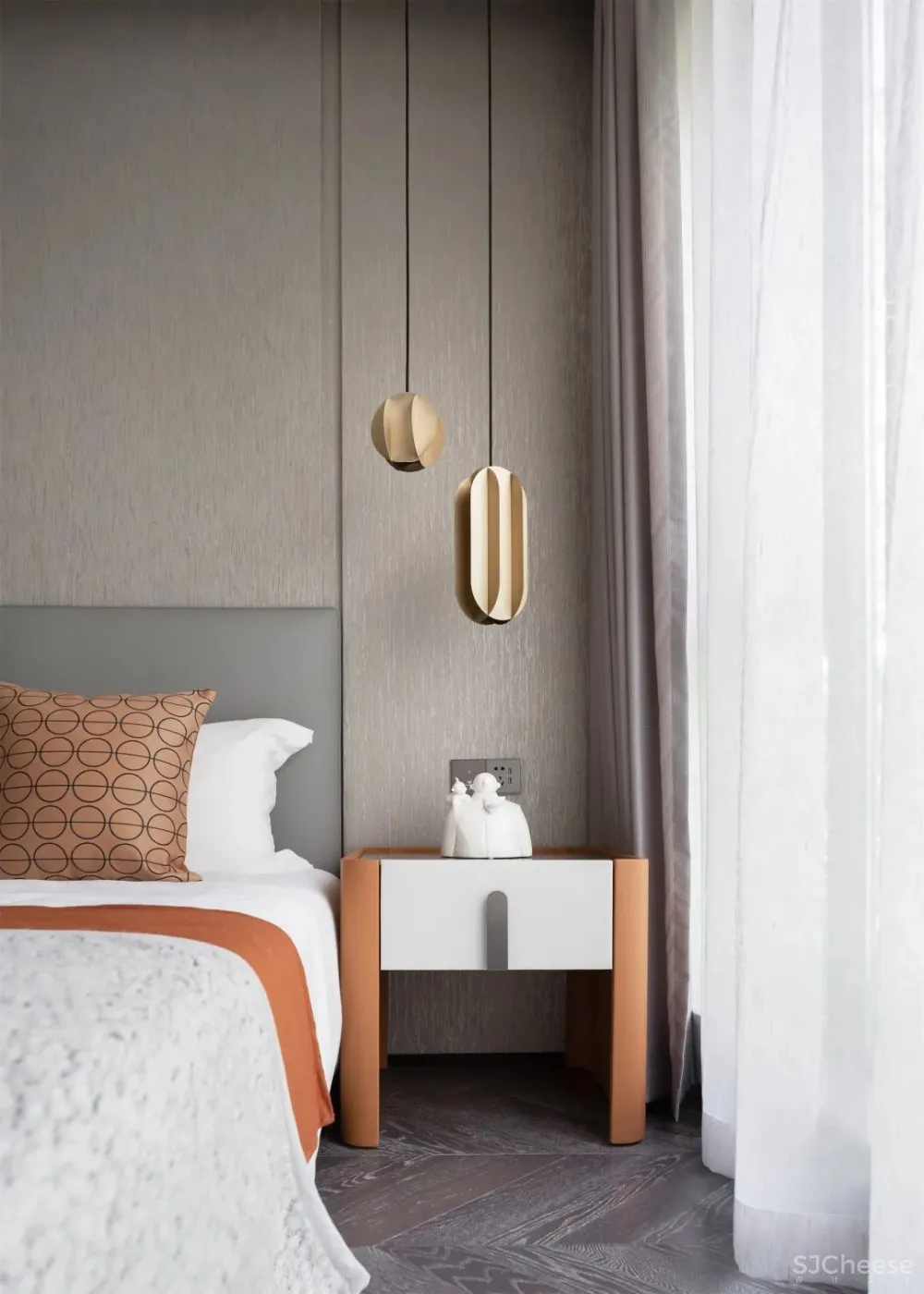 锐度设计丨绿地·麓云国际样板间：轴心时代，塔尖风尚