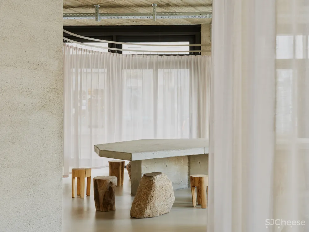 Vaust新作丨Rosenthaler 69 · 德国柏林的极简餐厅