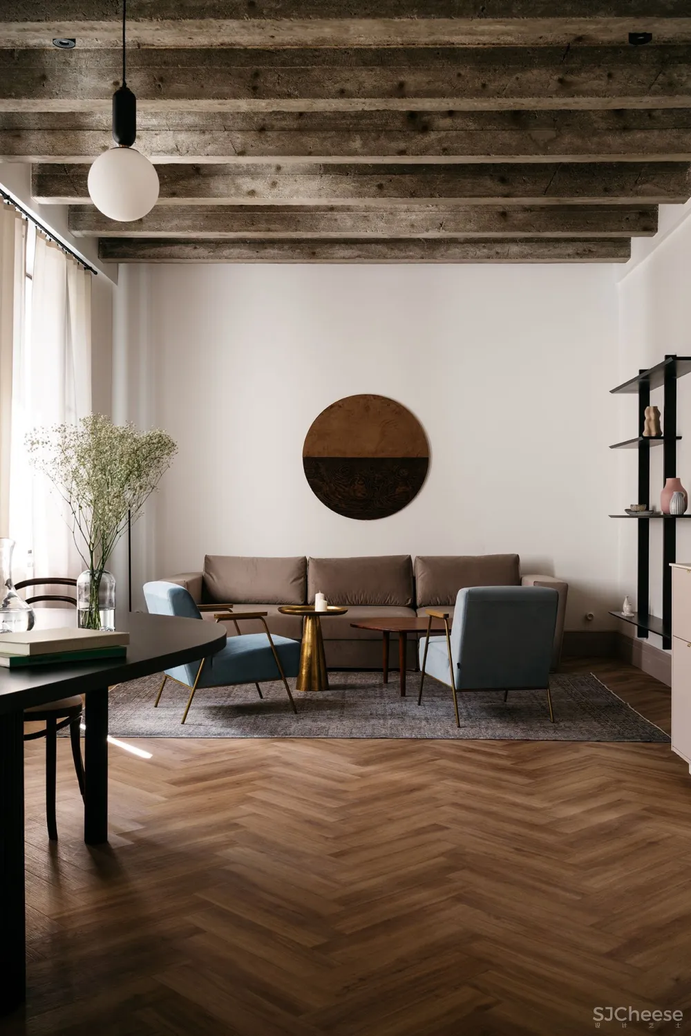 FURORA Studio 新作丨 以复古风格改造克拉科夫公寓