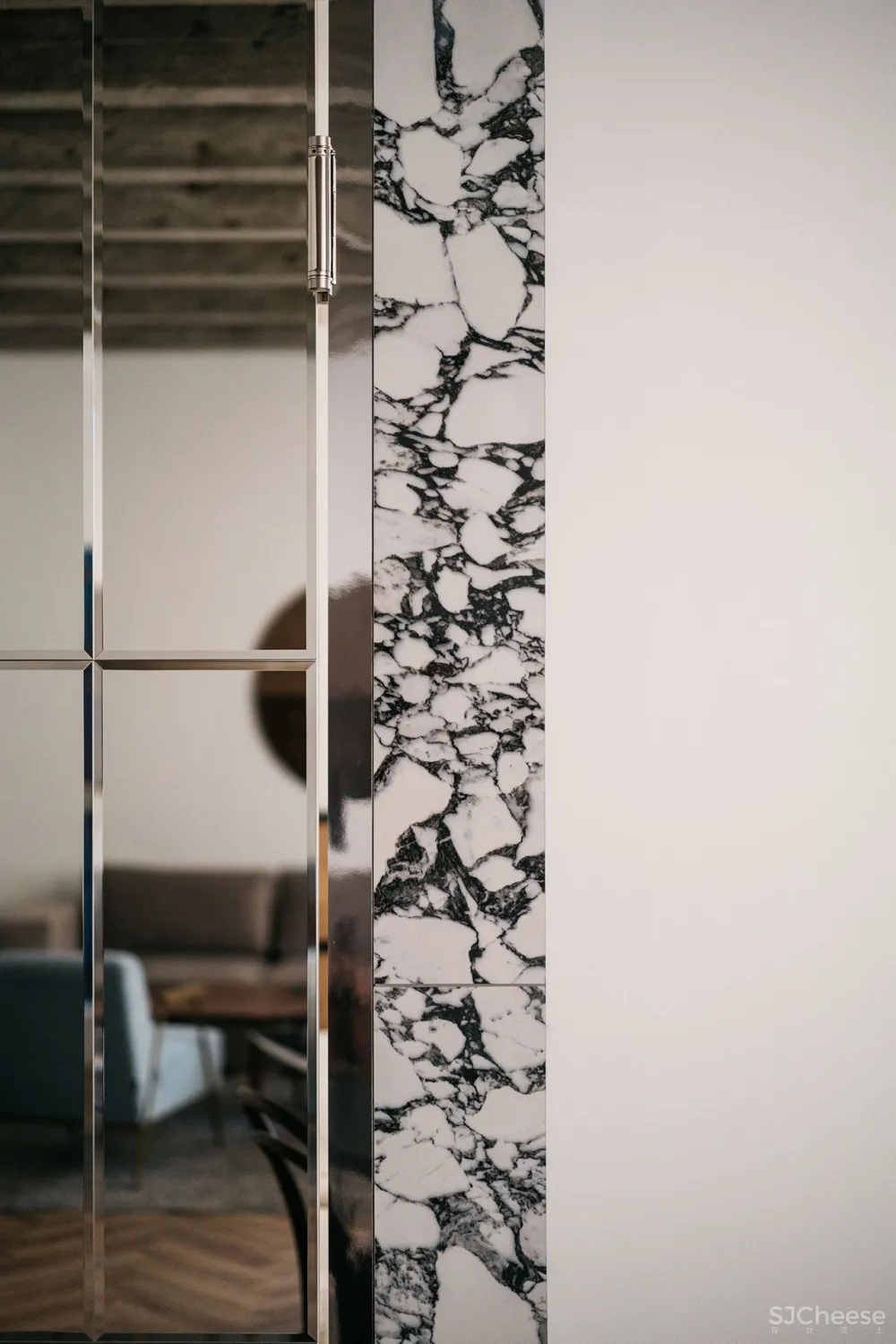 FURORA Studio 新作丨 以复古风格改造克拉科夫公寓