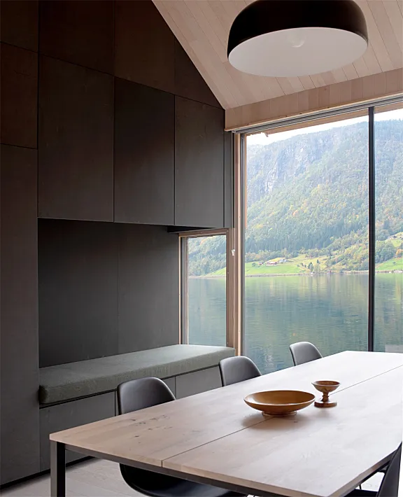 感受山水之美，位于挪威的设计感私宅，Rever & Drage设计
